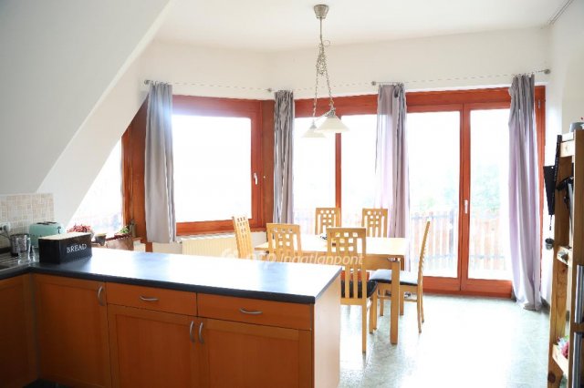 Eladó téglalakás, Pilisszentivánon 105 M Ft, 4 szobás