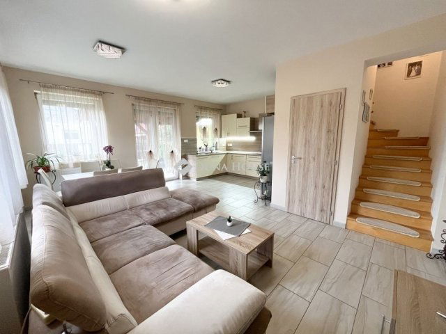 Eladó ikerház, Budapesten, XVIII. kerületben 124.99 M Ft