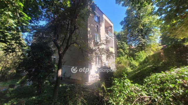 Eladó téglalakás, Budapesten, XII. kerületben 97 M Ft, 3 szobás