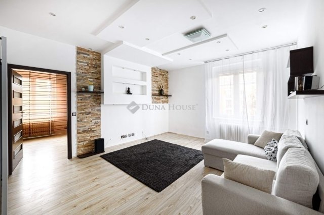 Eladó téglalakás, Budapesten, XIV. kerületben 89 M Ft, 2 szobás