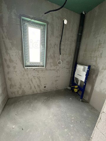 Eladó téglalakás, Balatonföldváron 82.7 M Ft, 4 szobás