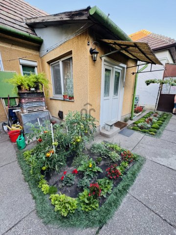 Eladó családi ház, Budapesten, XVI. kerületben 95 M Ft, 3 szobás
