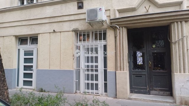 Eladó téglalakás, Budapesten, III. kerületben 30.9 M Ft