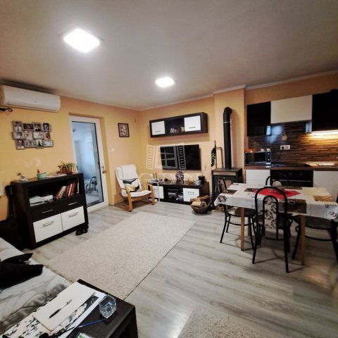 Eladó nyaraló, Csopakon 74.9 M Ft, 2+3 szobás