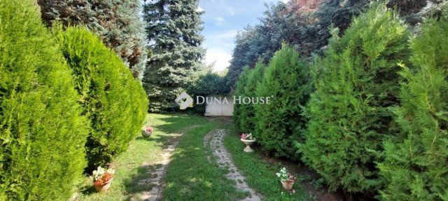 Eladó családi ház, Szárligeten 85 M Ft, 4 szobás