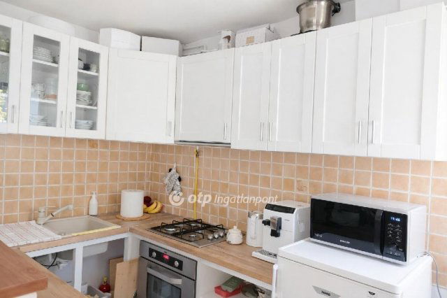 Eladó panellakás, Tökölön 48.8 M Ft, 1+2 szobás