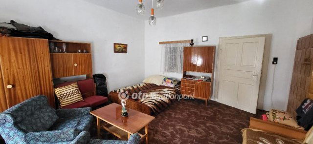 Eladó családi ház, Magyarkeresztúron 27.5 M Ft, 3 szobás