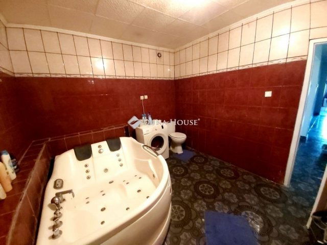 Eladó családi ház, Budapesten, XV. kerületben 154.9 M Ft