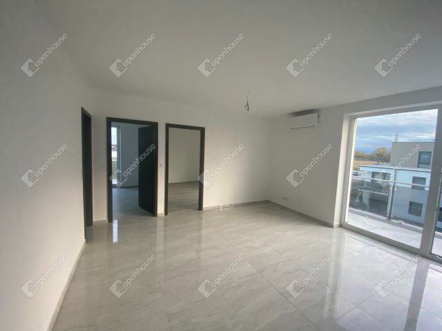 Eladó téglalakás, Győrött 74.85 M Ft, 3 szobás