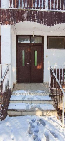 Eladó családi ház, Nagyhalászban 12.6 M Ft, 5 szobás