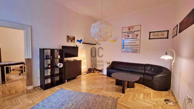 Kiadó téglalakás, albérlet, Budapesten, V. kerületben, 3 szobás