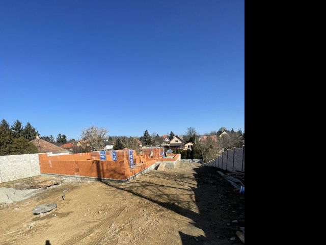 Eladó családi ház, Erdőkertesen 95 M Ft, 5 szobás