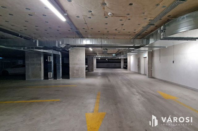 Eladó garázs, Budapesten, XIII. kerületben 8.3 M Ft
