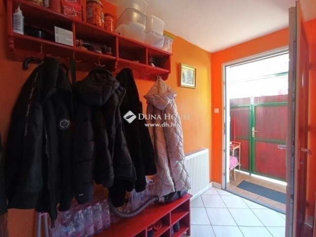 Eladó téglalakás, Budapesten, IX. kerületben 85.7 M Ft, 2 szobás