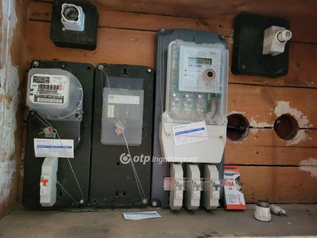 Eladó családi ház, Jászberényben 44.2 M Ft, 4+1 szobás