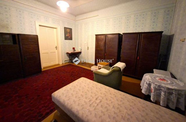 Eladó családi ház, Csorváson 13.5 M Ft, 2 szobás