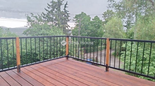 Eladó családi ház, Pécsett 79.9 M Ft, 3 szobás