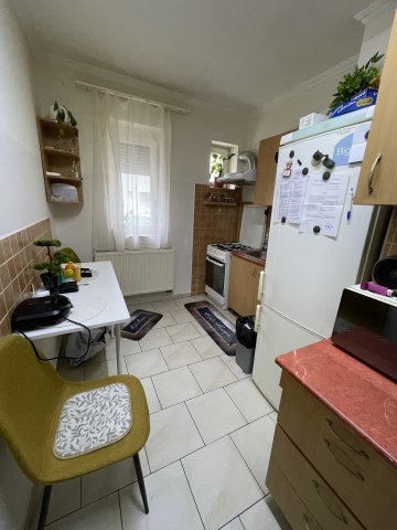 Eladó téglalakás, Veszprémben 69.9 M Ft, 2+1 szobás