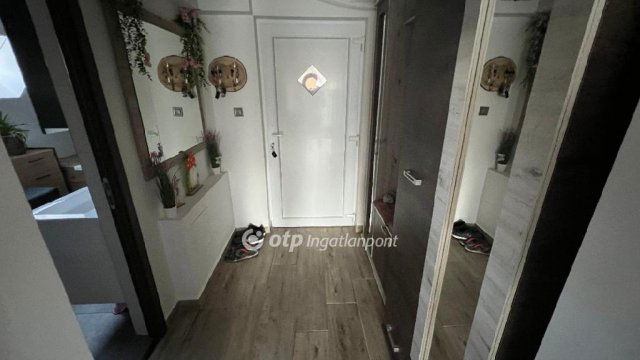 Eladó téglalakás, Hajdúszoboszlón 73 M Ft, 3 szobás