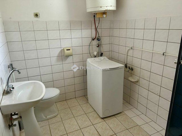 Eladó családi ház, Kiskunmajsán, Szabadkai úton 28 M Ft