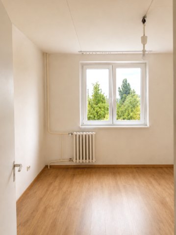 Eladó panellakás, Budapesten, III. kerületben 58 M Ft, 2 szobás