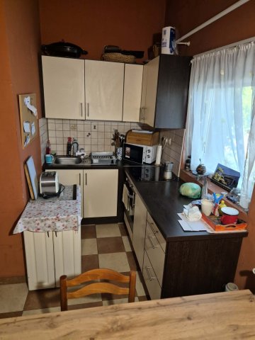 Eladó téglalakás, Hegyeshalomban 43 M Ft, 3+2 szobás