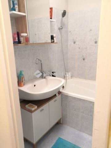 Eladó panellakás, Budapesten, XX. kerületben 66 M Ft, 2 szobás