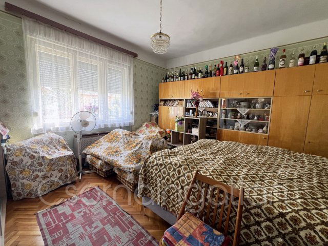 Eladó családi ház, Répcelakon 31.9 M Ft, 2 szobás