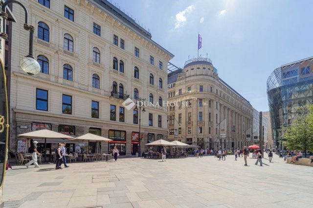 Eladó téglalakás, Budapesten, V. kerületben 349 M Ft, 4 szobás