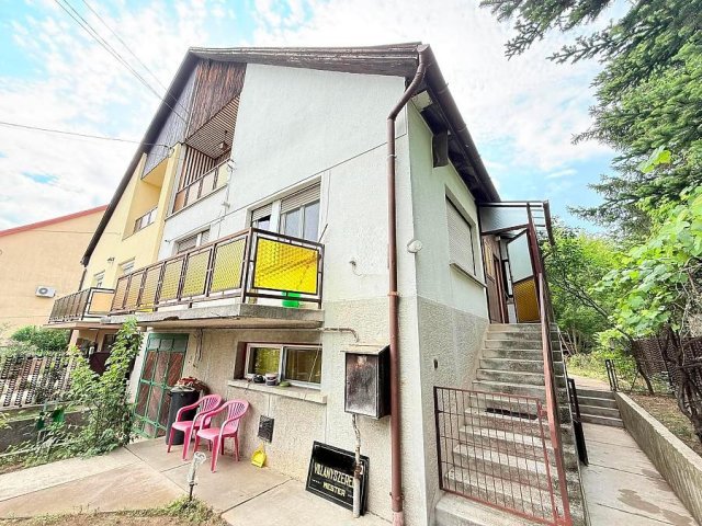 Eladó ikerház, Budapesten, XVI. kerületben 164.9 M Ft, 5+1 szobás