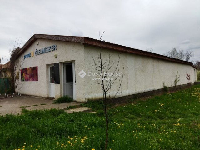 Eladó üzlethelyiség, Erken 9.9 M Ft / költözzbe.hu