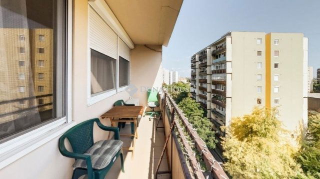 Eladó téglalakás, Budapesten, XX. kerületben 82.9 M Ft, 3 szobás