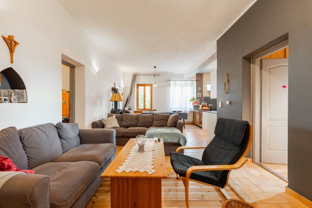 Eladó családi ház, Budapesten, XVIII. kerületben 129.99 M Ft