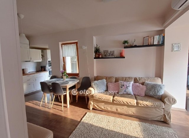 Eladó családi ház, Nyíregyházán 68.9 M Ft, 3 szobás