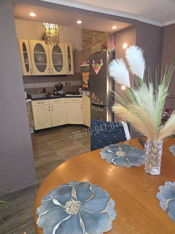 Eladó családi ház, Sarkadon 19 M Ft, 3 szobás