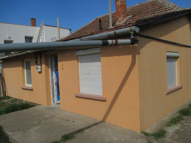 Eladó családi ház, Kaszaperen 13.5 M Ft, 2+1 szobás