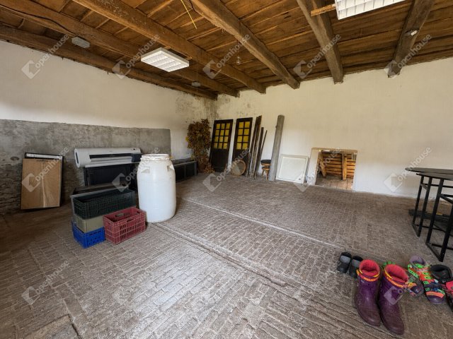 Eladó családi ház, Garaboncon 36 M Ft, 2 szobás