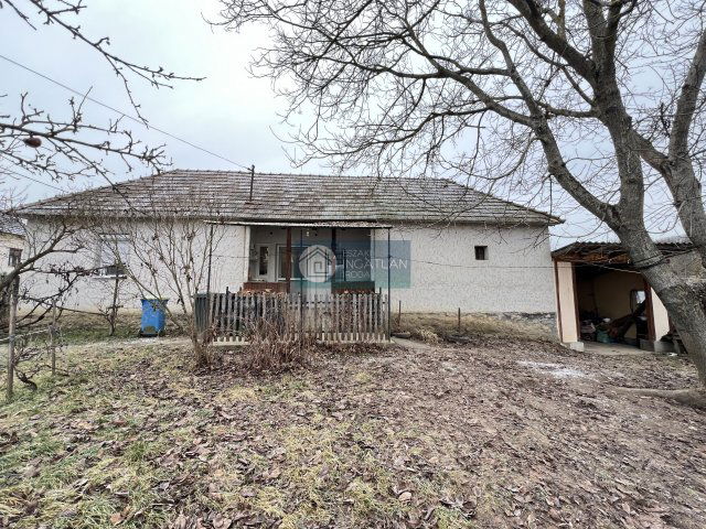 Eladó családi ház, Szuhafőn 9.5 M Ft, 1 szobás