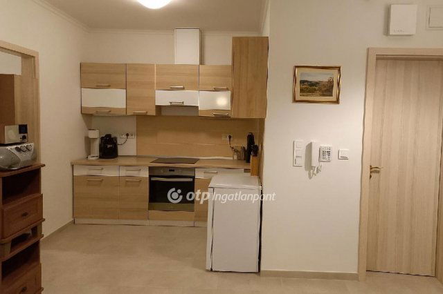 Eladó téglalakás, Érden 51.9 M Ft, 1+1 szobás