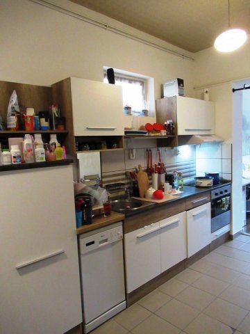 Eladó családi ház, Dabason 77 M Ft, 7 szobás