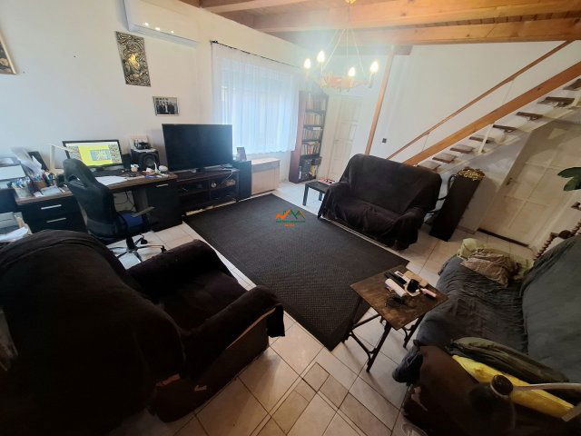 Eladó családi ház, Tökölön 88.5 M Ft, 5 szobás