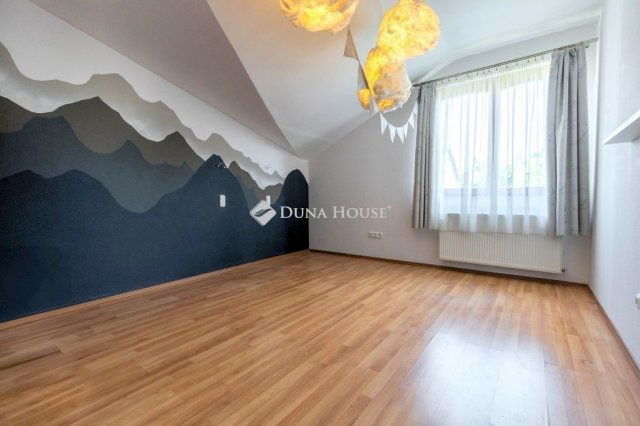 Eladó családi ház, Budapesten, XX. kerületben 114.99 M Ft