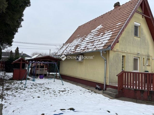 Eladó ikerház, Üllőn 85 M Ft, 3 szobás / költözzbe.hu