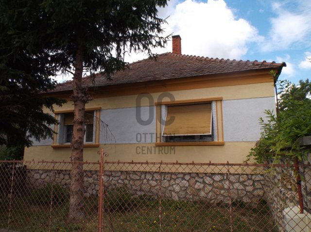 Eladó családi ház, Ugodon 21.5 M Ft, 3 szobás