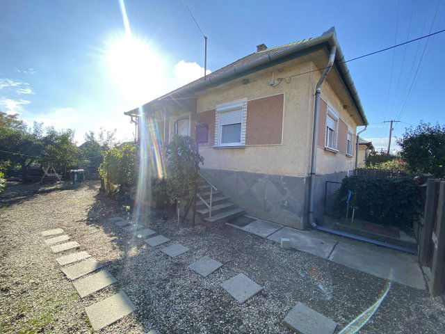 Eladó családi ház, Szentistvánbaksán 17 M Ft, 2+1 szobás