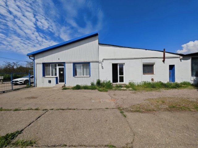 Eladó ipari ingatlan, Hajdúszoboszlón 99 M Ft