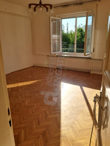 Kiadó családi ház, albérlet, XVIII. kerületben, Lőcse utcában