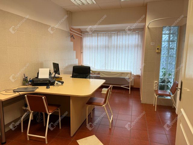 Eladó iroda, Veszprémben 39 M Ft / költözzbe.hu