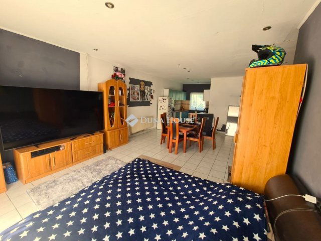 Eladó ikerház, Gyömrőn 79.9 M Ft, 3 szobás