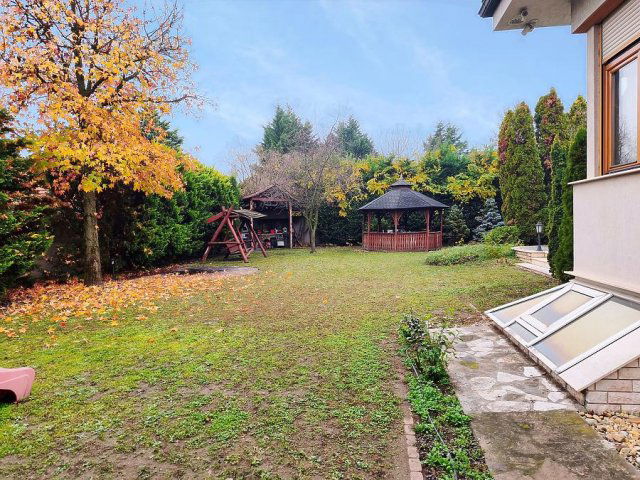 Eladó családi ház, Budapesten, XVII. kerületben 420 M Ft